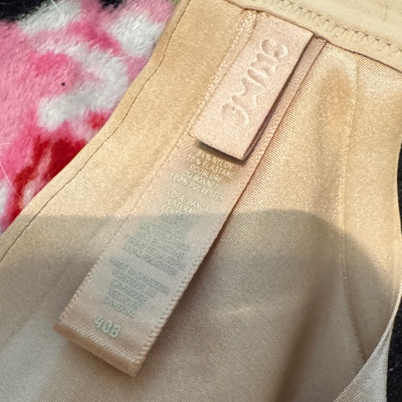 SKIMS ULTIMATE 
TEARDROP PUSH-UP BRA 40B - Picture 2 of 8